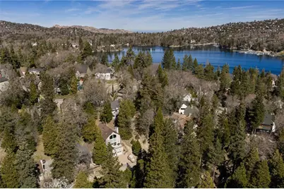 28989 Palisades, Lake Arrowhead, CA 92352 - Photo 3