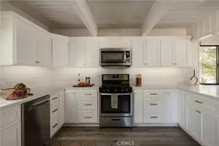 28989 Palisades, Lake Arrowhead, CA 92352 - Photo 19