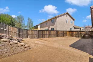 13817 Grant Way, Oak Hills, CA 92344 - Photo 41