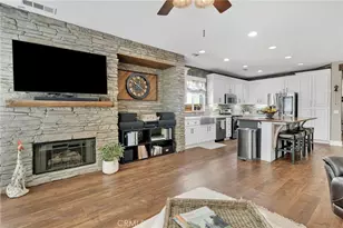 13817 Grant Way, Oak Hills, CA 92344 - Photo 17