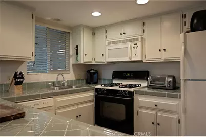 831 Nadelhorn, Lake Arrowhead, CA 92352 - Photo 9