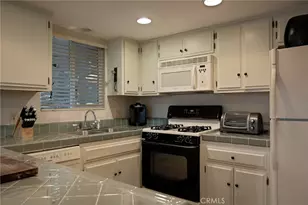 831 Nadelhorn, Lake Arrowhead, CA 92352 - Photo 9