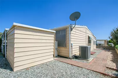 10333 Overland, Cherry Valley, CA 92223 - Photo 23