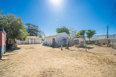 541 N Hargrave St, Banning, CA 92220 - Photo 5