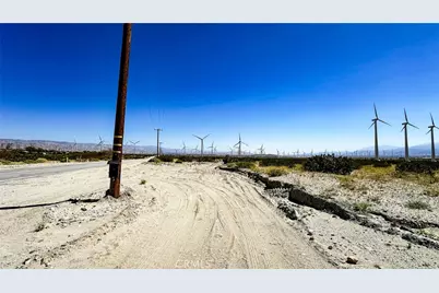 7 Dillon Road, Desert Hot Springs, CA 92240 - Photo 3