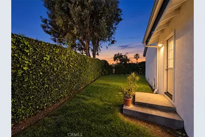 8131 Wenlock Circle, Huntington Beach, CA 92646 - Photo 11