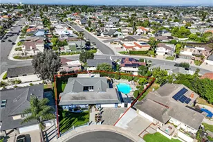 8131 Wenlock Cir, Huntington Beach, CA 92646 - Photo 25