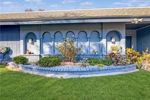 8131 Wenlock Cir, Huntington Beach, CA 92646 - Photo 27