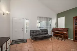 12721 Royal Oak Ct, Yucaipa, CA 92399 - Photo 5