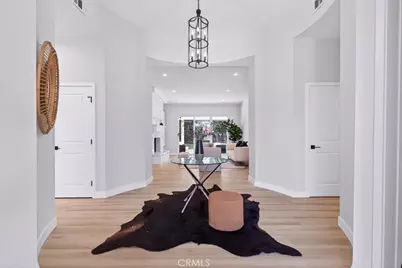 9847 Bothwell Road, Northridge, CA 91324 - Photo 7