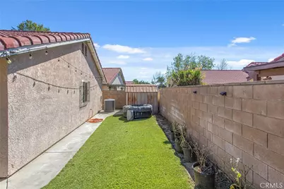 637 Copenhagen, Hemet, CA 92545 - Photo 23