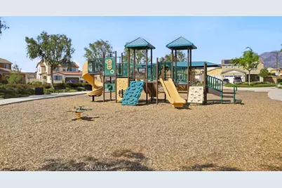 1377 Black Diamond, Beaumont, CA 92223 - Photo 31