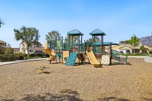 1377 Black Diamond, Beaumont, CA 92223 - Photo 31