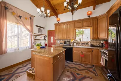 39563 Raccoon Drive, Fawnskin, CA 92333 - Photo 13