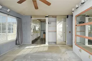 10988 Middleborough, Riverside, CA 92503 - Photo 9