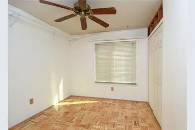 10988 Middleborough, Riverside, CA 92503 - Photo 11