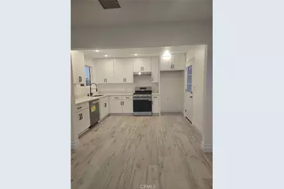 871 Joann, Costa Mesa, CA 92627 - Photo 5