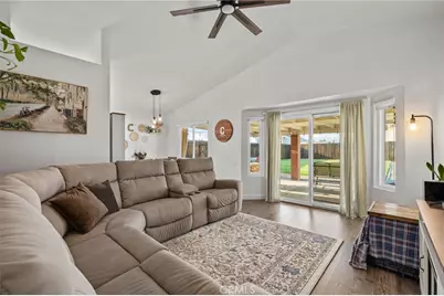 35662 Avenue H, Yucaipa, CA 92399 - Photo 3