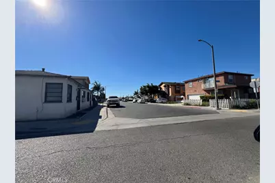 345 E 53rd, Long Beach, CA 90805 - Photo 5