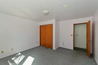 1035 Fawnskin Drive, Fawnskin, CA 92333 - Photo 21