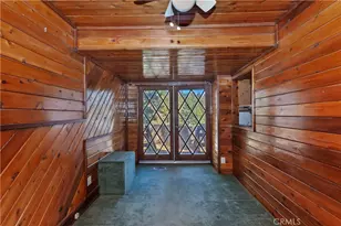 1035 Fawnskin Dr, Fawnskin, CA 92333 - Photo 9