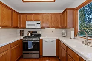 1162 Brentwood Dr, Lake Arrowhead, CA 92352 - Photo 13