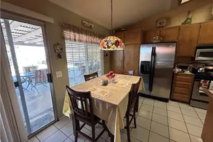 12734 Laurel Oak, Victorville, CA 92392 - Photo 13