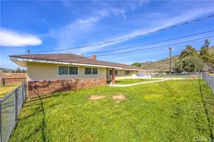 10022 Fremont, Yucaipa, CA 92399 - Photo 5