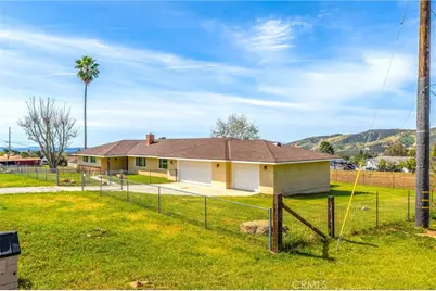 10022 Fremont, Yucaipa, CA 92399 - Photo 51