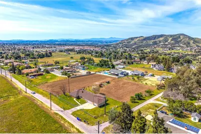 10022 Fremont, Yucaipa, CA 92399 - Photo 63