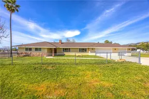 10022 Fremont, Yucaipa, CA 92399 - Photo 3