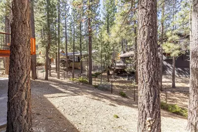 1121 Elmwood Place, Big Bear City, CA 92314 - Photo 35