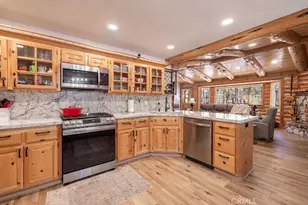 1121 Elmwood Pl, Big Bear City, CA 92314 - Photo 11