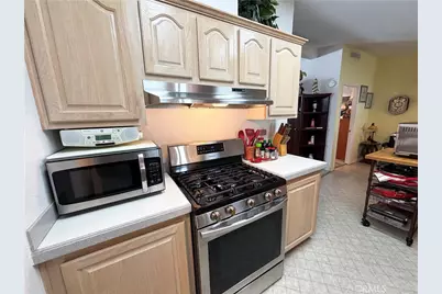 15111 Pipeline Avenue #18, Chino Hills, CA 91709 - Photo 7