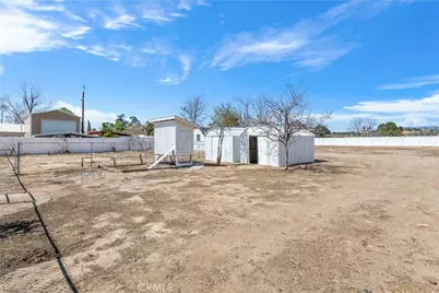 32376 Kentucky, Yucaipa, CA 92399 - Photo 31