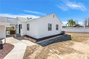 32376 Kentucky, Yucaipa, CA 92399 - Photo 27