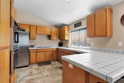 17960 Sage Hen, Victorville, CA 92395 - Photo 19