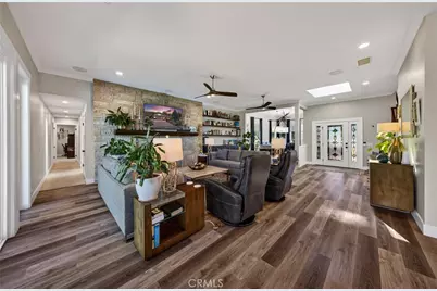 13046 Oak Crest, Yucaipa, CA 92399 - Photo 11