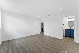 540 W 118th St, Los Angeles, CA 90044 - Photo 19