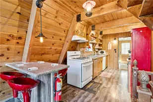 101 W Rainbow Blvd, Big Bear City, CA 92314 - Photo 9