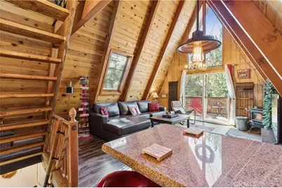 101 W Rainbow Boulevard, Big Bear City, CA 92314 - Photo 7