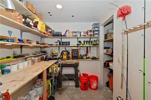 27821 Peninsula Dr, Lake Arrowhead, CA 92352 - Photo 33