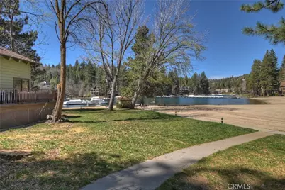 27821 Peninsula Dr. #416, Lake Arrowhead, CA 92352 - Photo 43