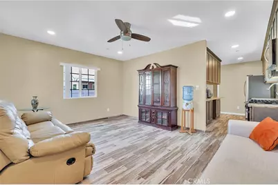 1972 Olive, Long Beach, CA 90806 - Photo 35