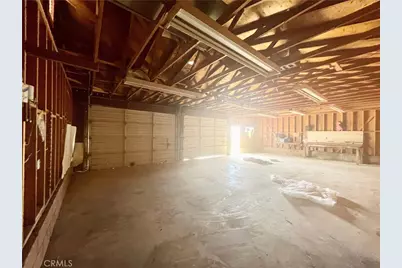 34217 Woods, Barstow, CA 92311 - Photo 9