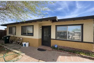 34217 Woods, Barstow, CA 92311 - Photo 1