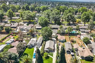 4390 Edgewood, Riverside, CA 92506 - Photo 31