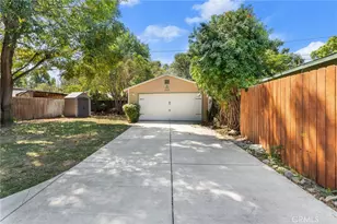 4390 Edgewood, Riverside, CA 92506 - Photo 23