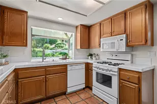 29290 Jasmine Pl, Highland, CA 92346 - Photo 15