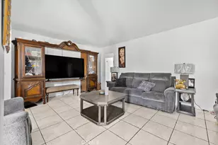 4237 Abbott Rd, Lynwood, CA 90262 - Photo 5